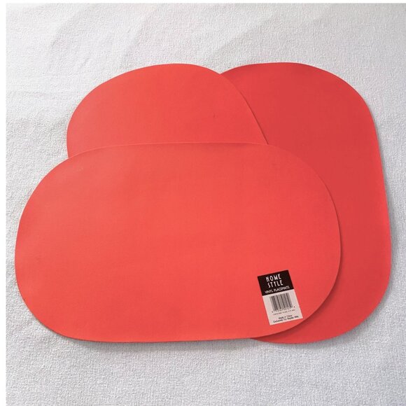 Christmas Placemats Set of 3 Cala Di Volpe Maytex Mills Red Vinyl Holiday Dining - Picture 6 of 9